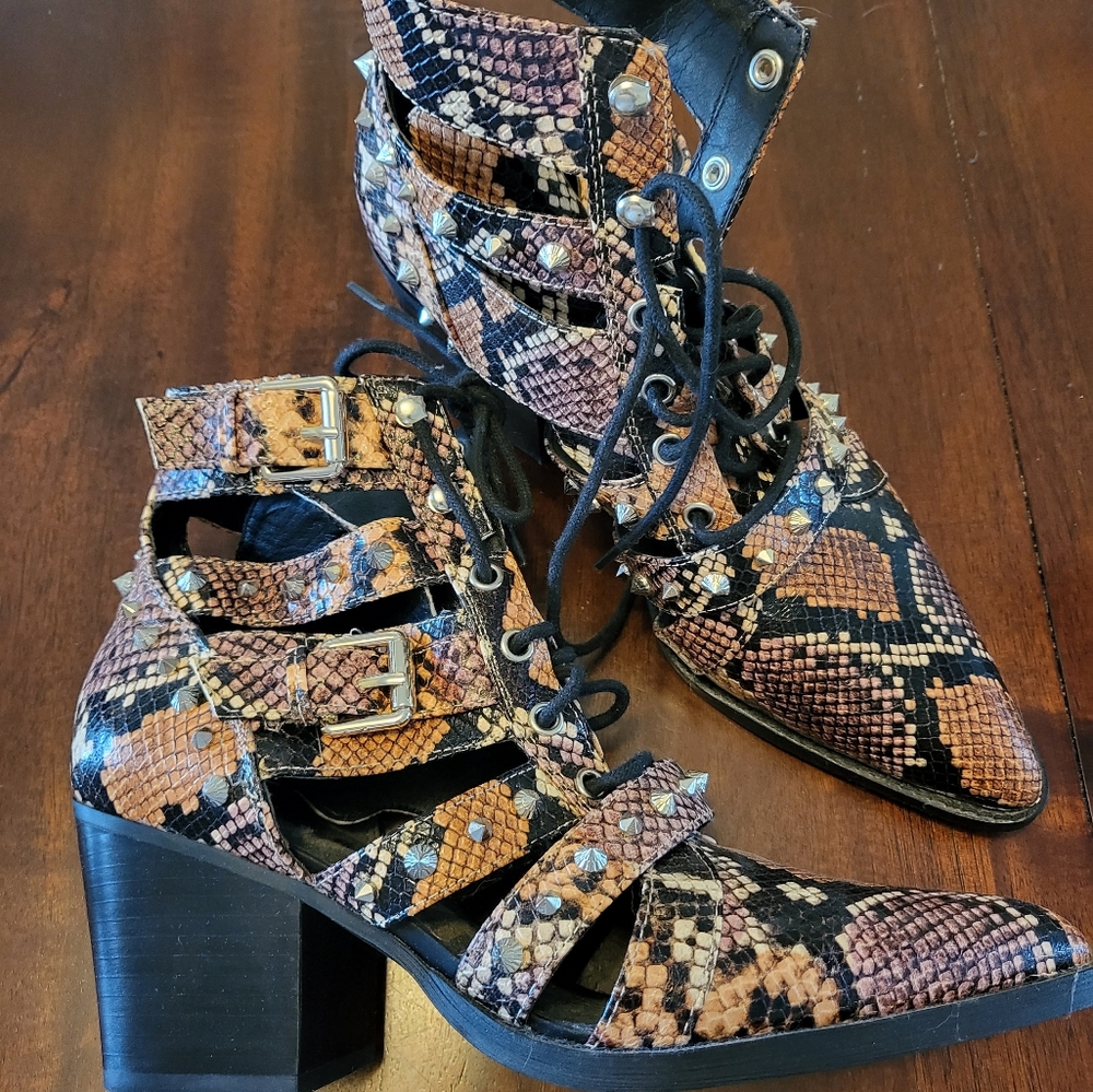Sam Edelman Booties - Picture 4 of 8